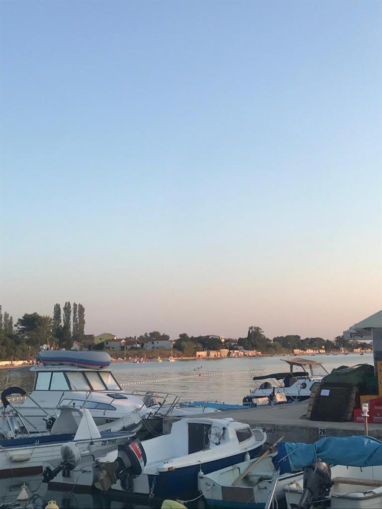 Apartments Zadar Nin Anton I Martina Vrsi Phòng bức ảnh